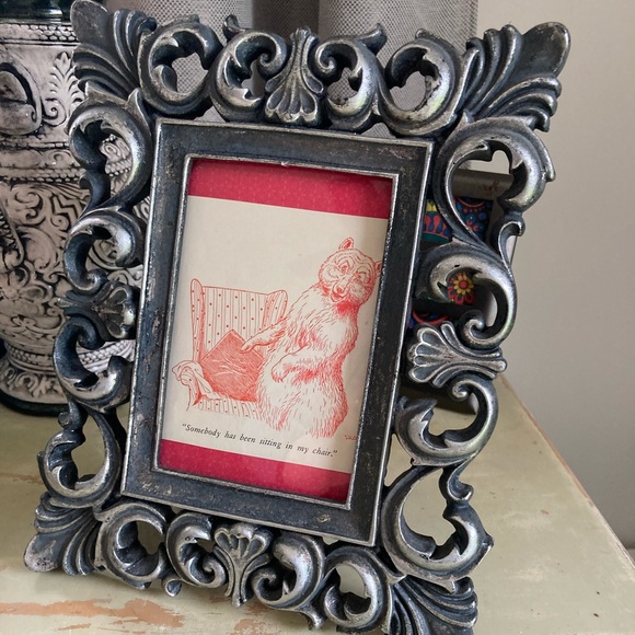 Ornate Metal Frame - Grand Luxe by Concepts w/ Vintage Book Art! One of a kind! - Picture 4 of 14